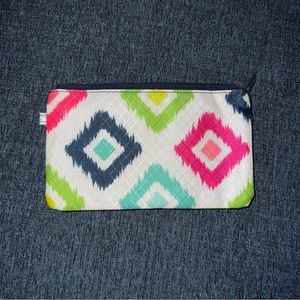 Thirty one pouch